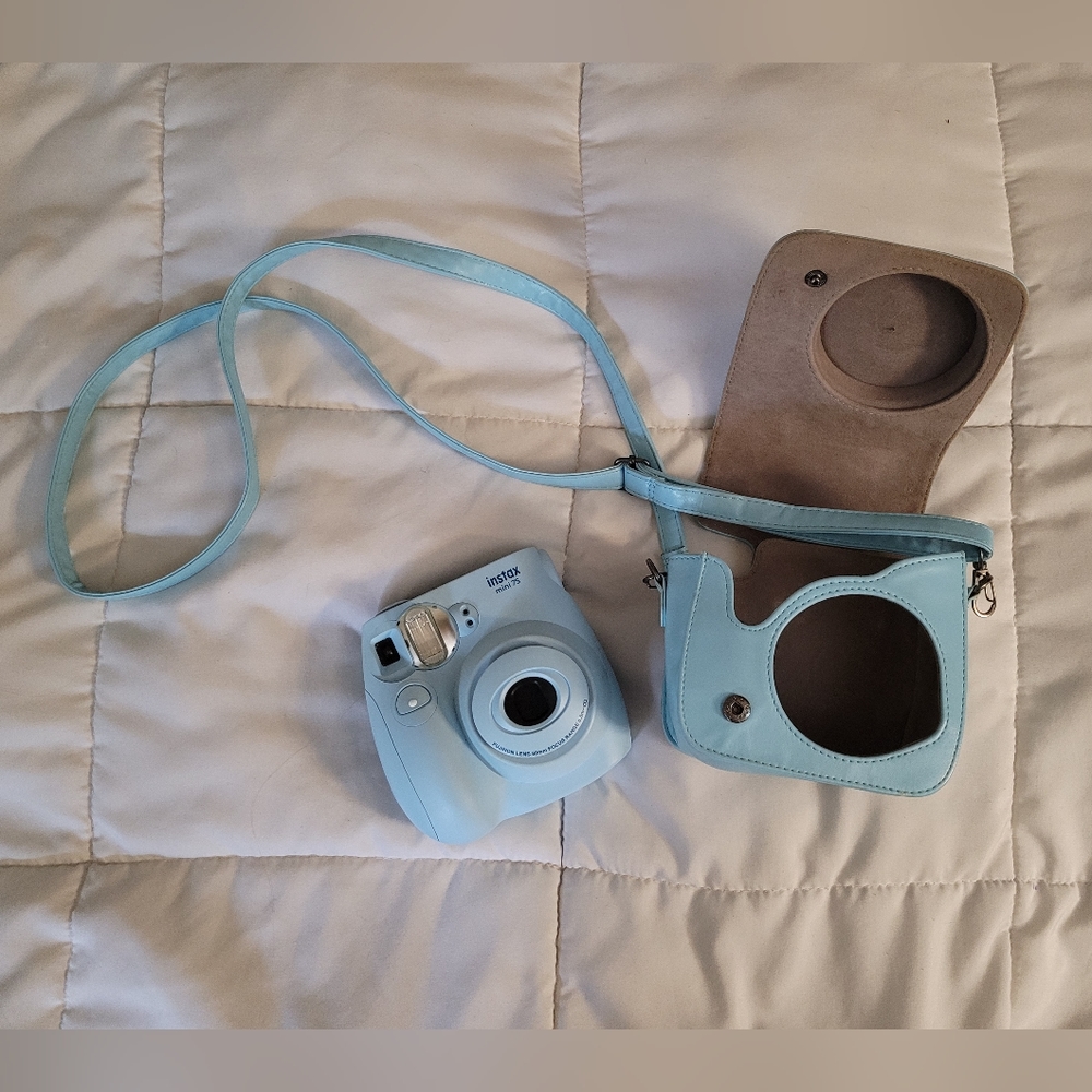 Instax Fujifilm mini 7S "Polaroid" camera